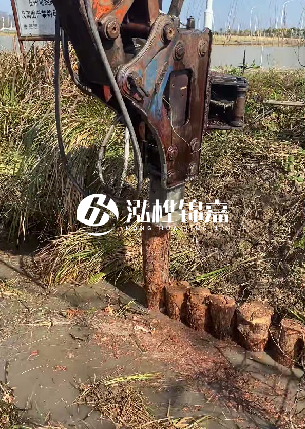 松木樁施工雙排支護(hù)樁和單排支護(hù)樁的區(qū)別？什么時(shí)候采用雙排？